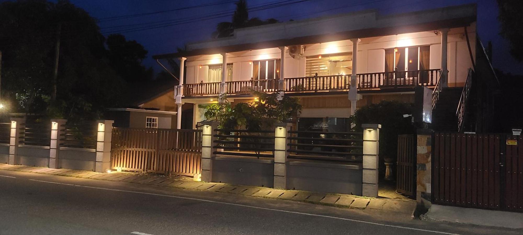 GG Lodge Mirissa Extérieur photo